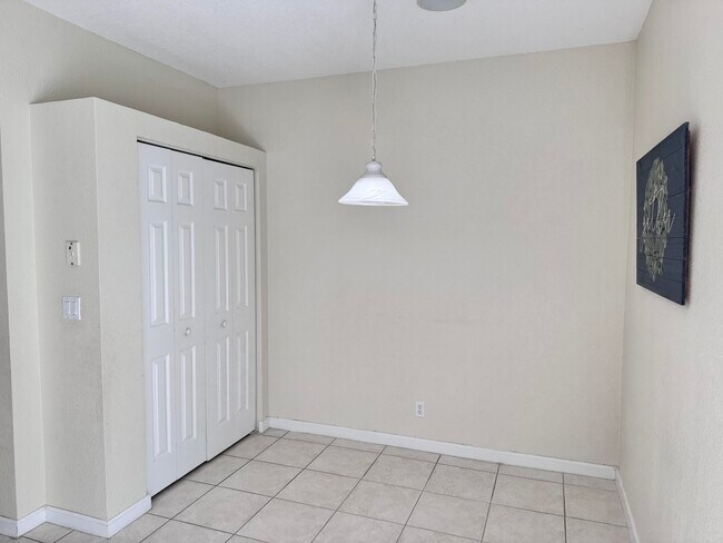 Building Photo - 13379 Georgian Ct