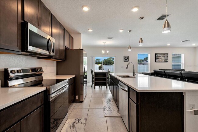 Building Photo - 900 Boca Vista Ct