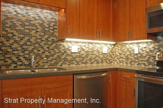 Building Photo - 3670-3680 Park Blvd