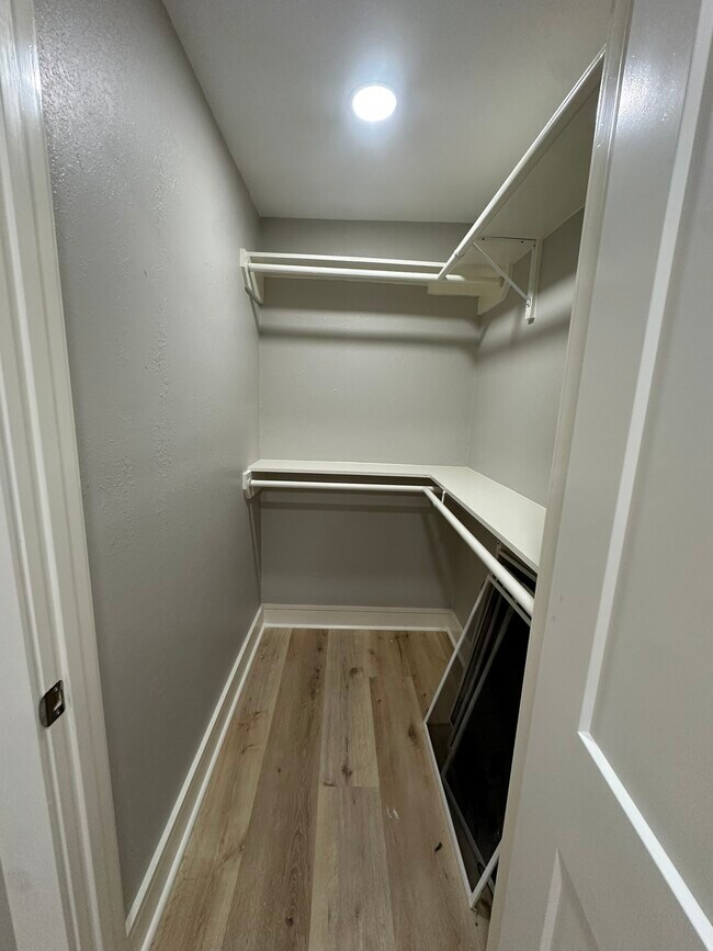 Building Photo - 8223 Wallis St