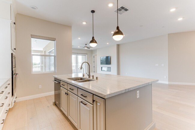 Building Photo - LUXURY 2BEDROOM IN MIRA VILLA W/ STRIP & M...