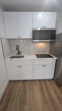 Building Photo - Greenwood Lake Owenrs LLC