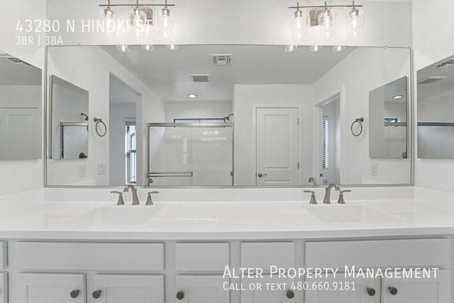 Building Photo - 43280 N Hinoki St