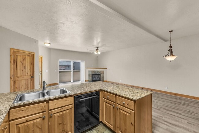 Building Photo - Park City Living Near Kimball Junction with Balcony