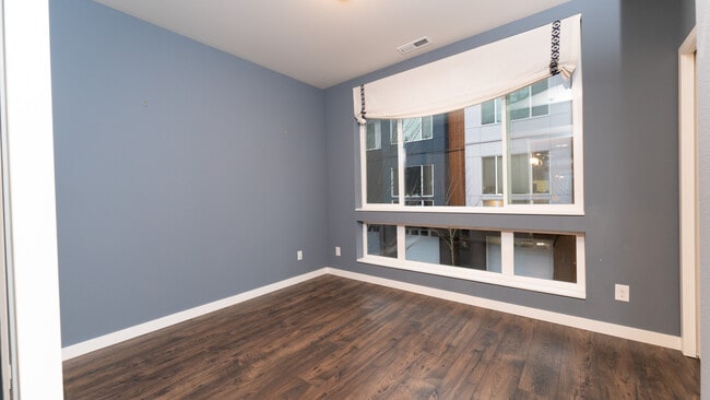 Building Photo - 1587 139th Ct NE