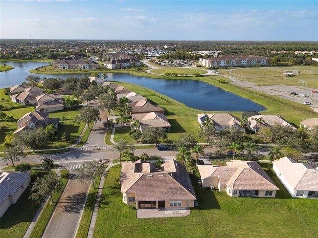 Building Photo - 3623 Weatherfield Dr