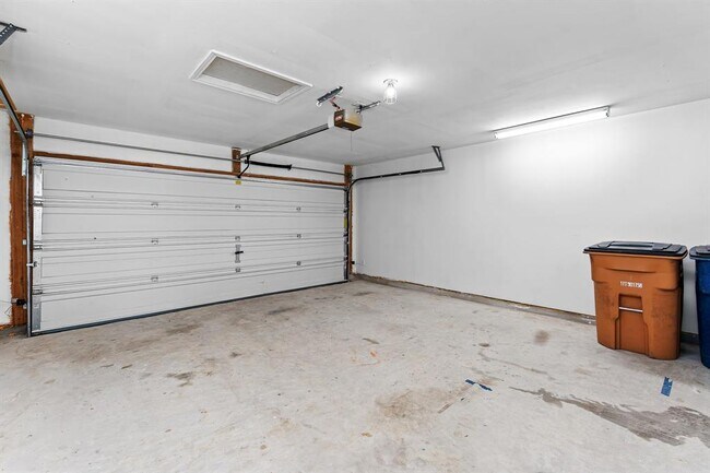 Building Photo - 5508 Tabby Cove