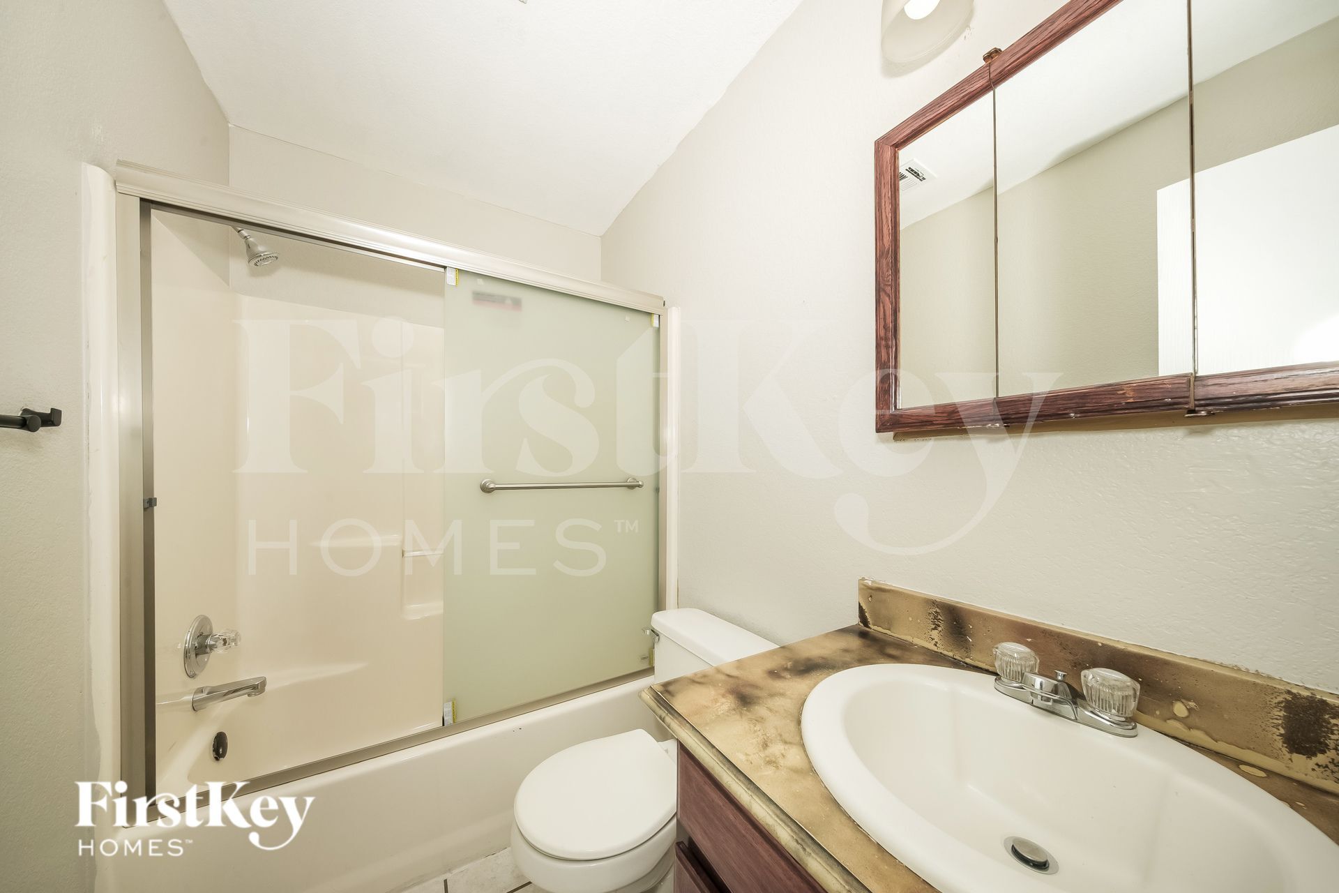 Building Photo - 1009 SW 153rd St