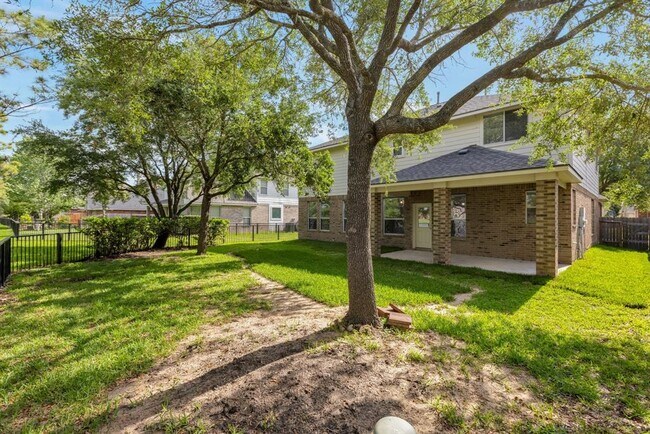 Building Photo - 2712 Park Falls Dr