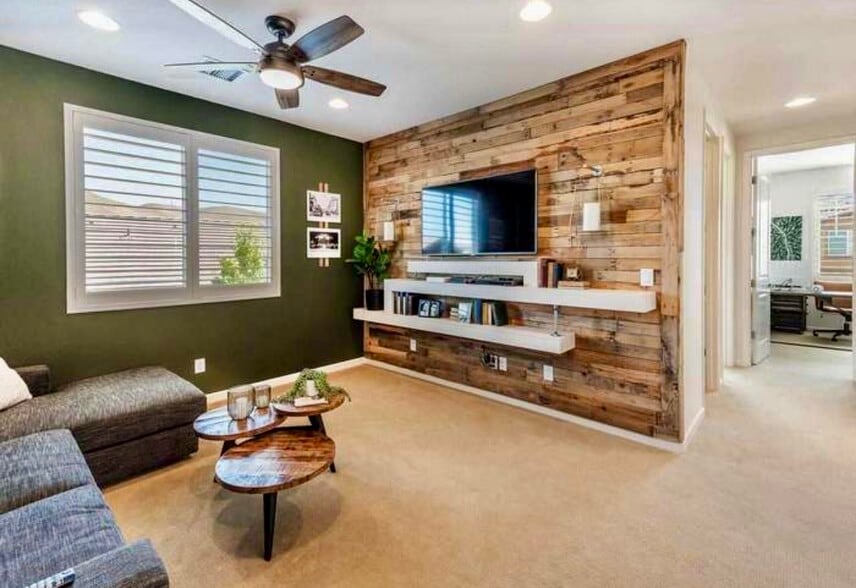 Building Photo - 2725 Bonfire Ln