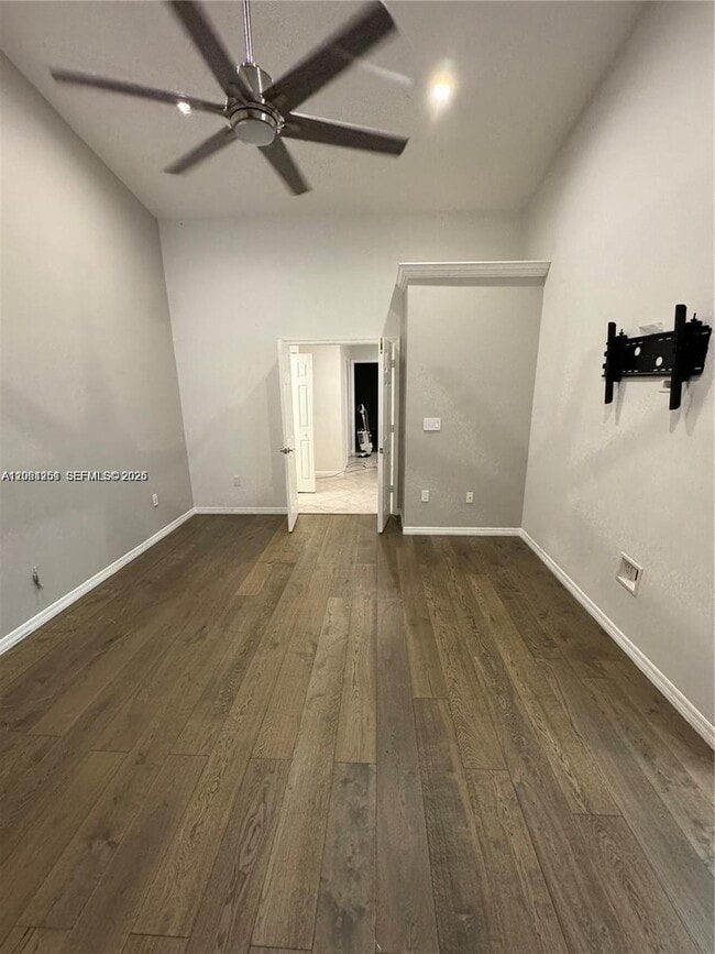 Building Photo - 8965 SW 59th Ct