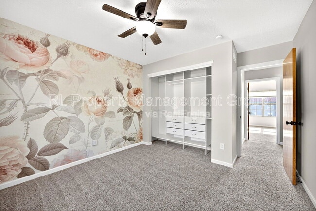 Building Photo - 994 Frieda Ct