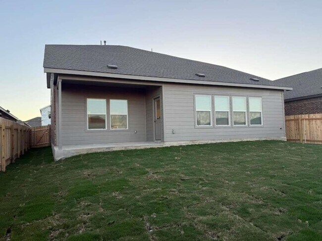 Building Photo - 18022 Lark Sparrow Dr