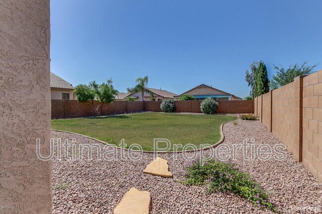 Building Photo - 17023 W Bridlington Ln