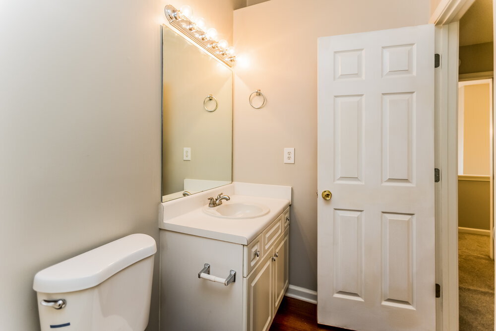 Building Photo - 2222 Serenity Dr NW