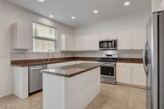 Building Photo - 5705 Wishing Coin Ct