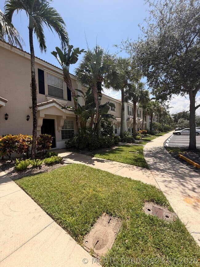 Building Photo - 5145 Palmbrooke Cir