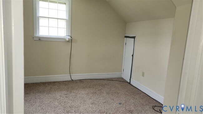 Building Photo - 24816 Sawmill Rd
