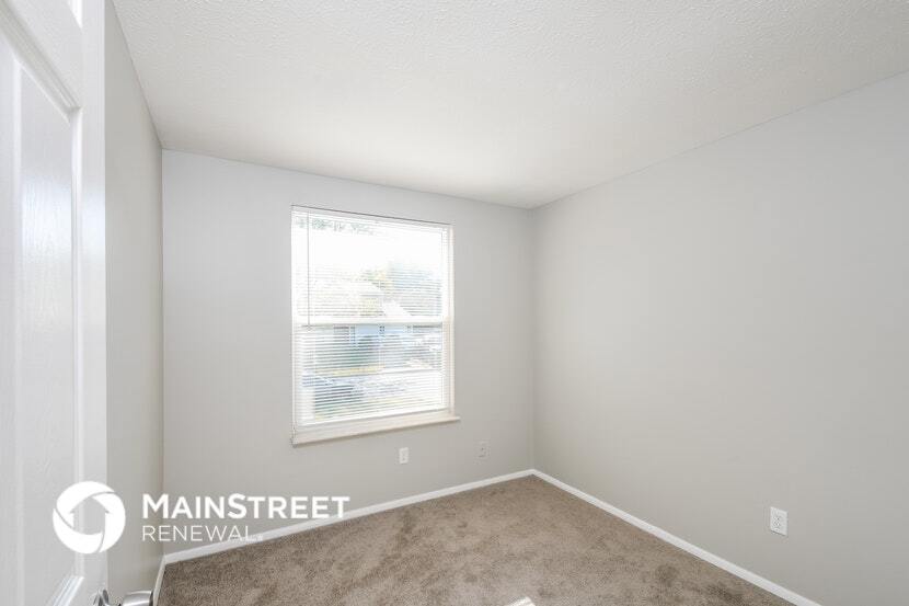 Building Photo - 913 Woodlark Dr