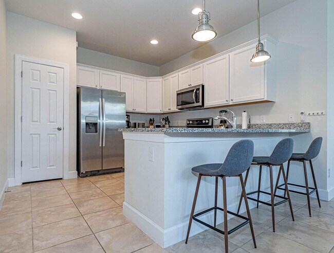 Building Photo - 5163 Longhorn Dr