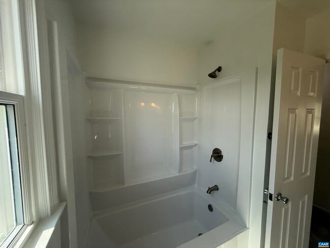 Building Photo - 1664 Redington Ln