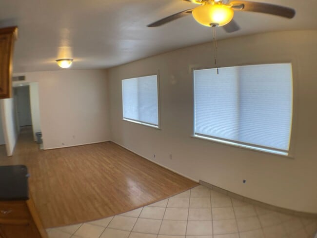 Building Photo - 3 Bedroom Home in Smokerise | Single-Level Living + Natural Light