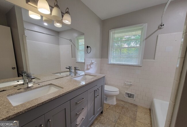 Building Photo - 4157 Cedar Valley Ln