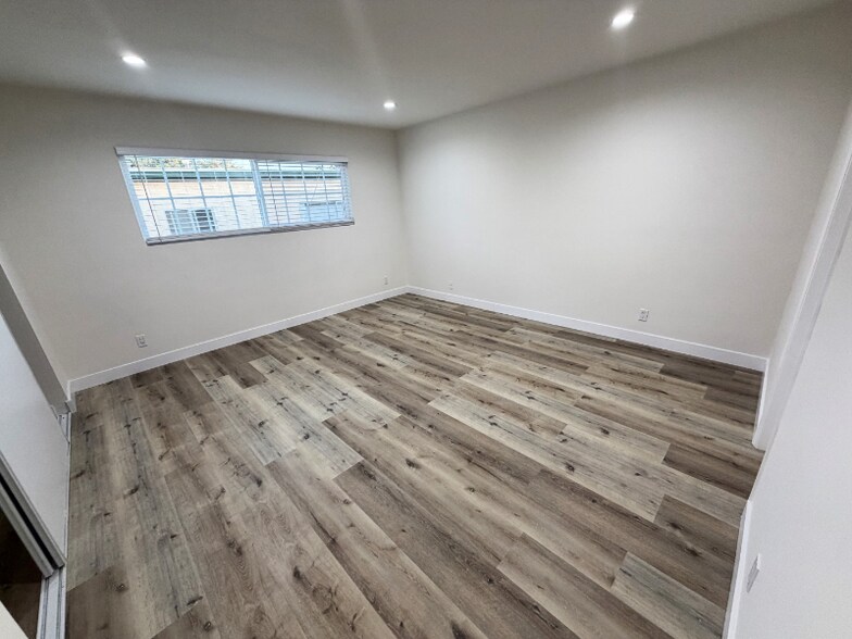 Building Photo - 1452 Berkeley St