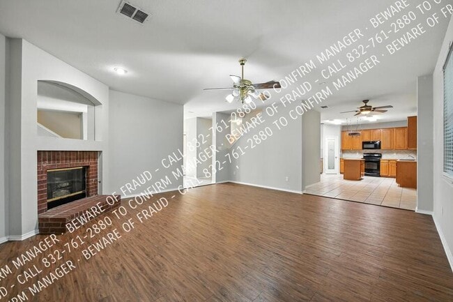 Building Photo - 9141 Saratoga Rd