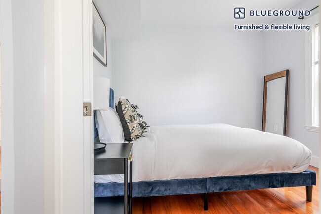 Building Photo - 1008 Winthrop Ave