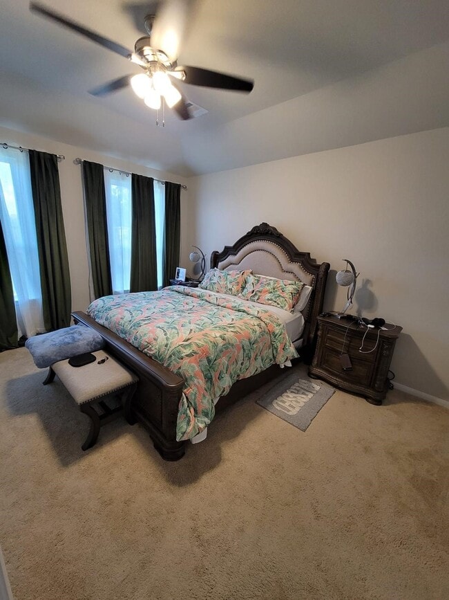 Building Photo - 4418 Hronas Dr