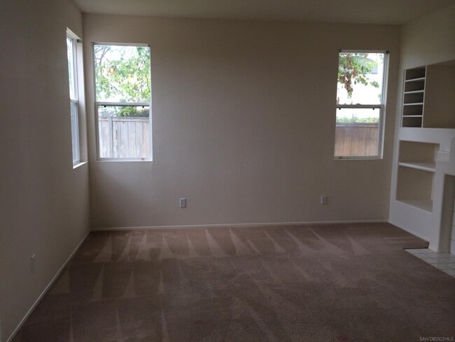 Building Photo - 821 Verin Ln