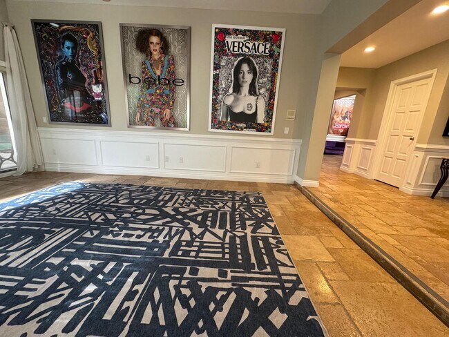 Parlor - 3160 Bel Air Dr