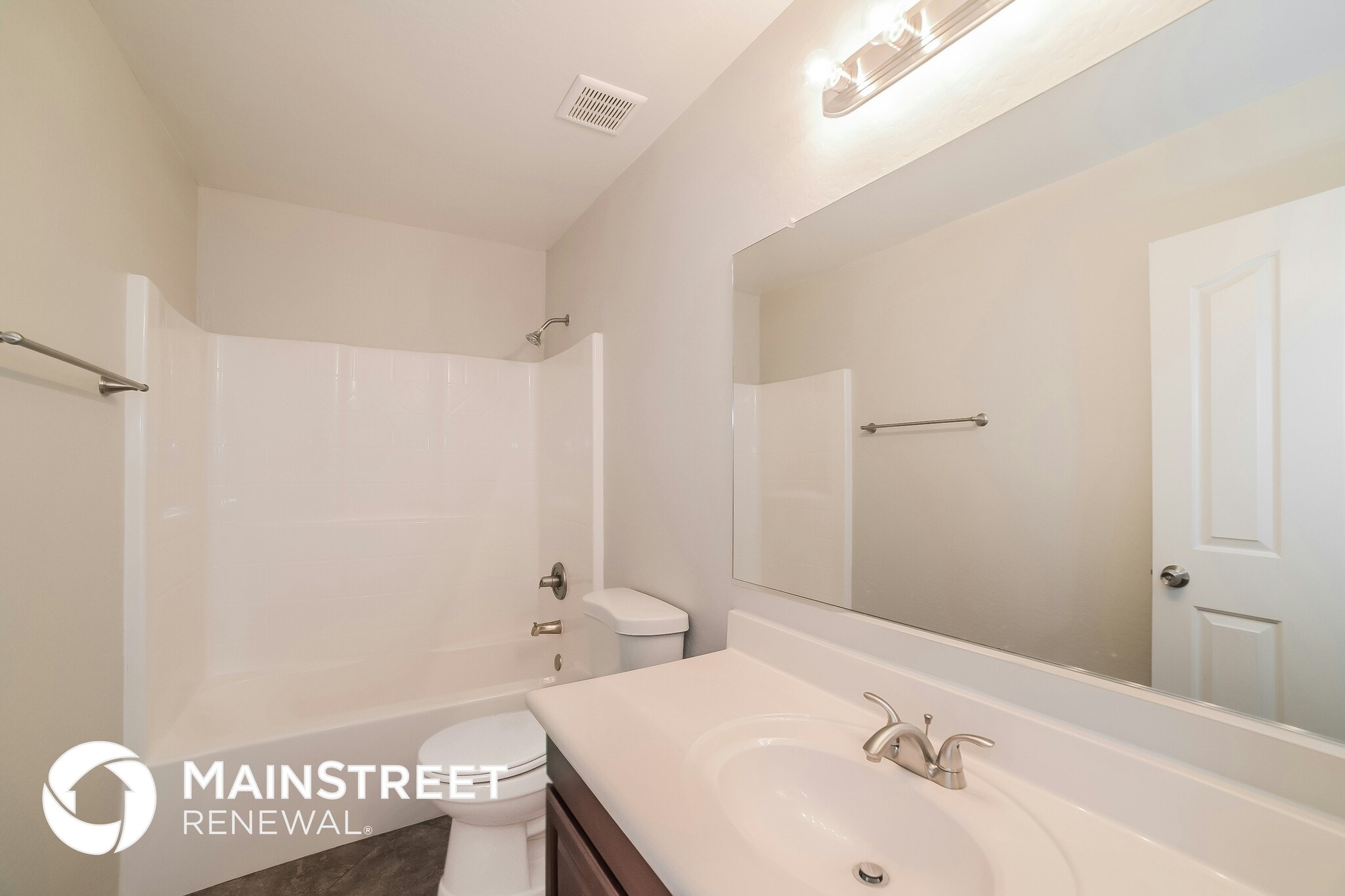 Building Photo - 15651 W Cameron Dr