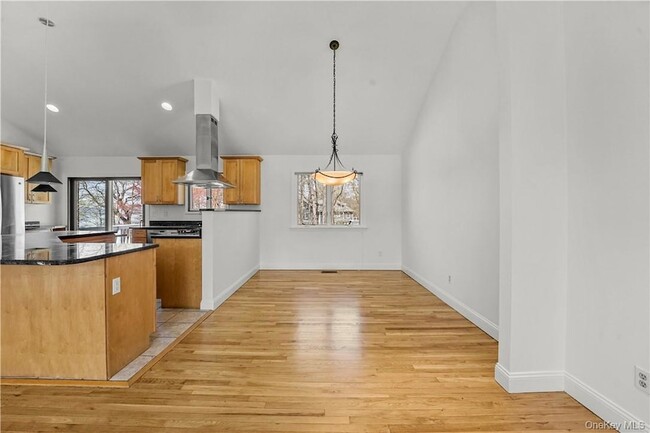 Building Photo - 6 Scarborough Cir