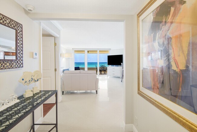 Building Photo - 500 S Ocean Blvd