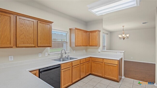 Building Photo - 152 Falcon Crossing