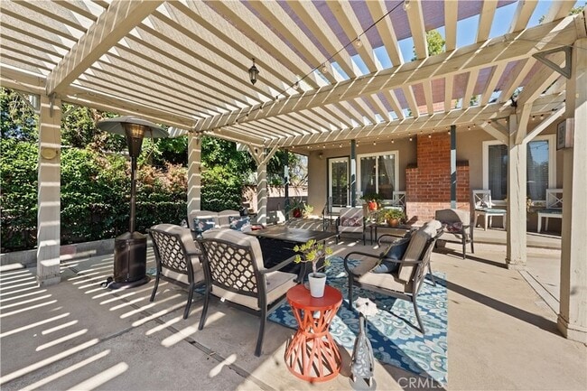 Building Photo - 855 N 3rd Ave