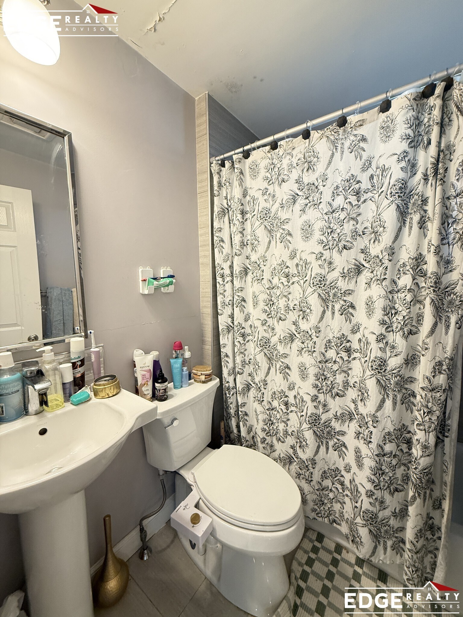 Building Photo - 83 Newbury St