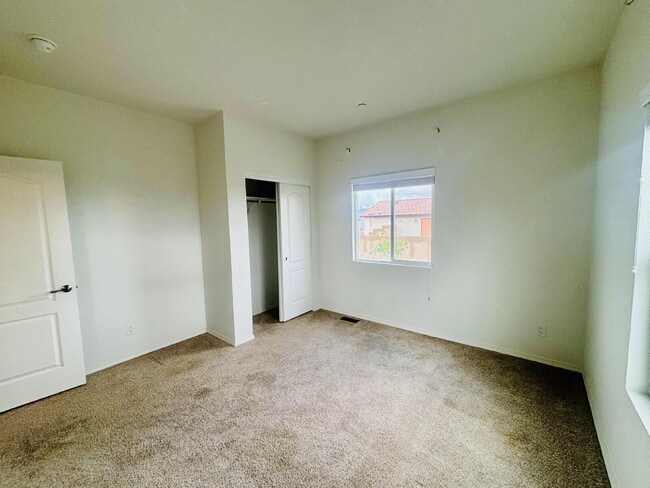 Building Photo - Fantastic Views of San Jacinto and Palm Springs