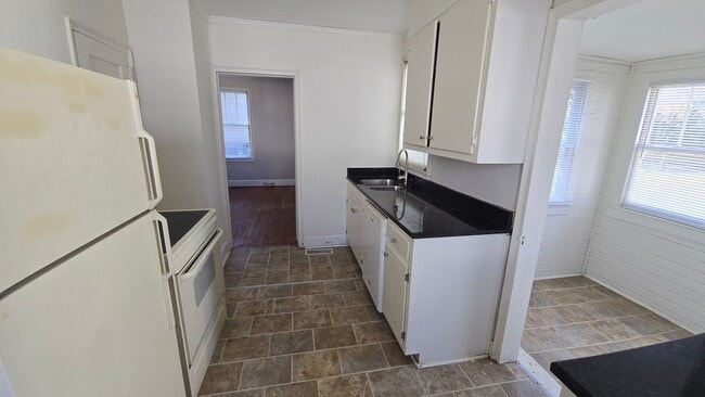 Building Photo - Olympia