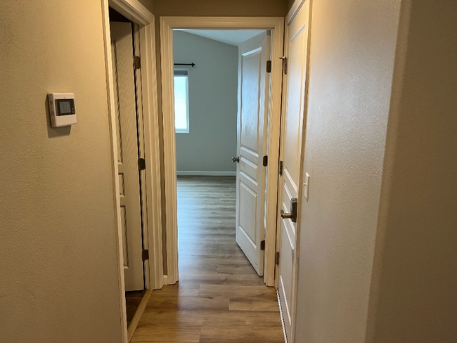 Building Photo - 6109 Basalt Falls Dr