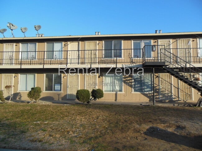 Building Photo - 1189 Kelso St