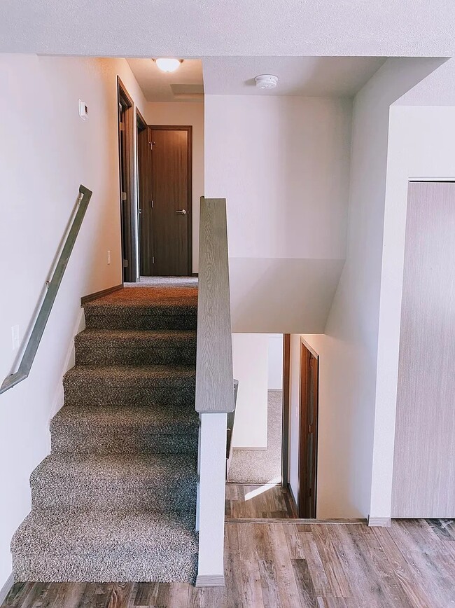 Building Photo - 2818 S Marcus Ln