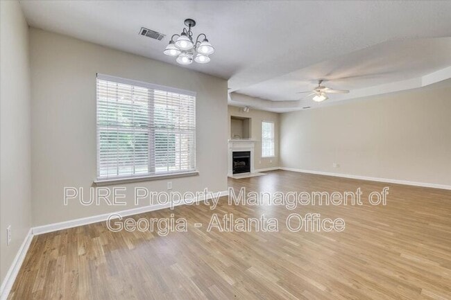 Building Photo - 1507 Cedar Hill Trail