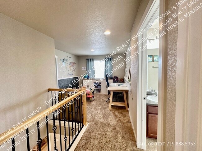 Building Photo - 7772 Wagonwood Pl