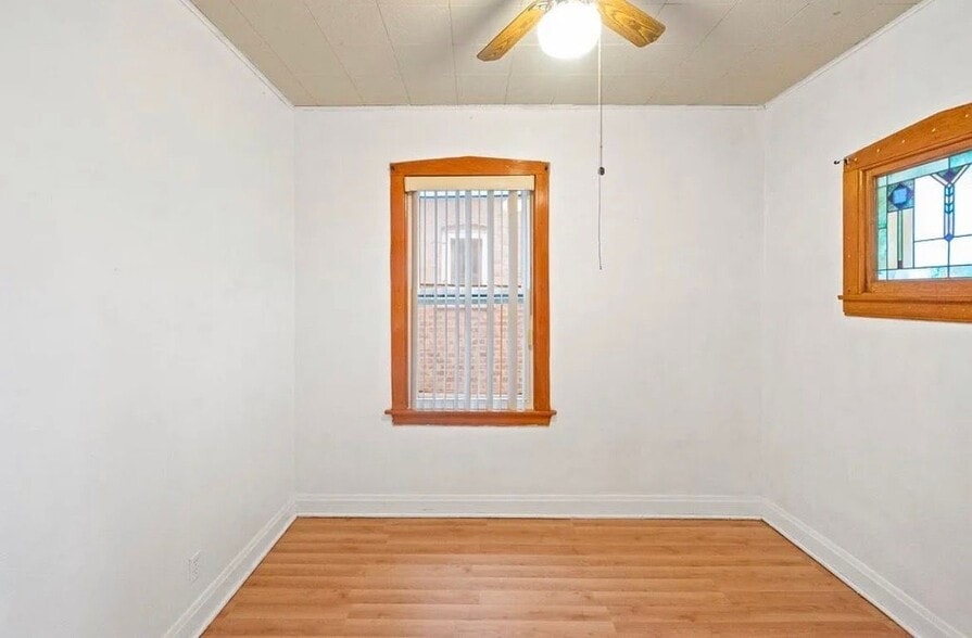 Building Photo - 2432 Elmwood Ave