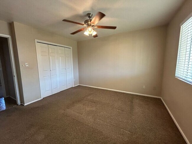 Building Photo - 301 W Olive Ave