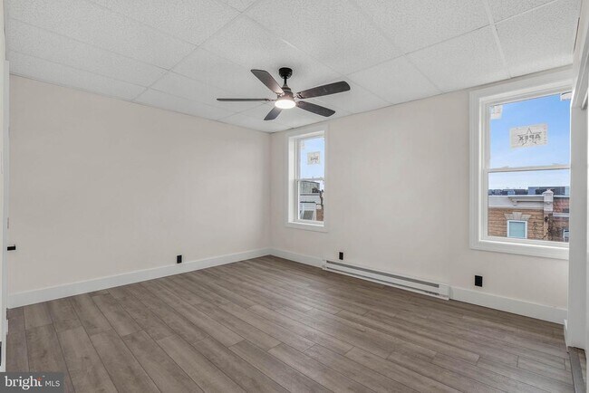 Building Photo - 1812 S 17th St