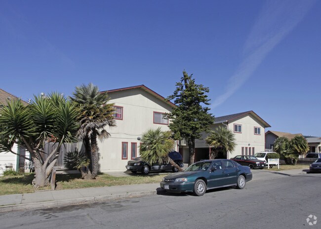 Primary Photo - Casa Del Sol Apts